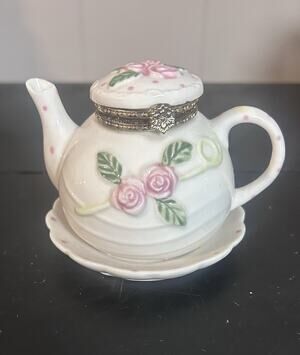 Vintage Porcelain Teapot Trinket Box Pink Roses Gold Tone Hinged Lid Unmarked